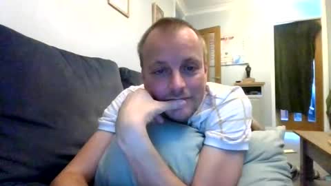 Snapshot of rotunda1874 chatting on 06.20.26 rotunda1874 online show from 06.20.26