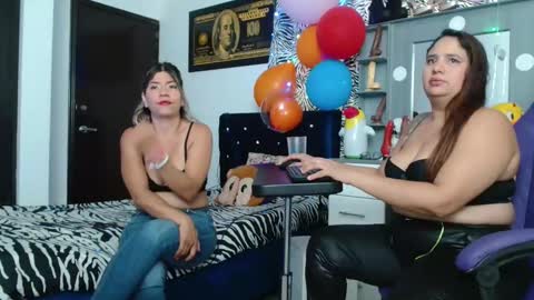 Snapshot of rous_kinky chatting on 05.15.26 rous_kinky online show from 05.15.26