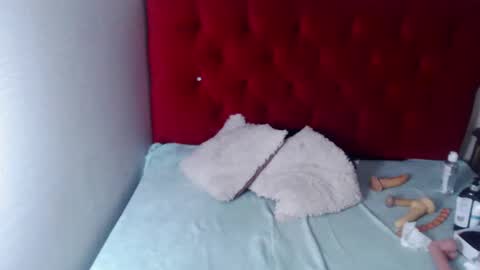 Roussel online show from 01.17.25