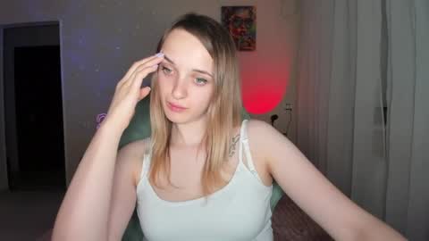 Snapshot of rousereed chatting on 04.17.26 Rouse online show from 04.17.26