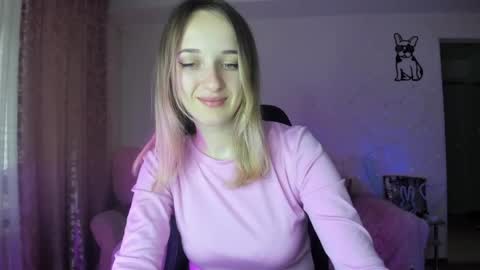 Snapshot of rousereed chatting on 05.19.26 Rouse online show from 05.19.26