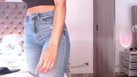 Rouss marie henao  online show from 03.07.26