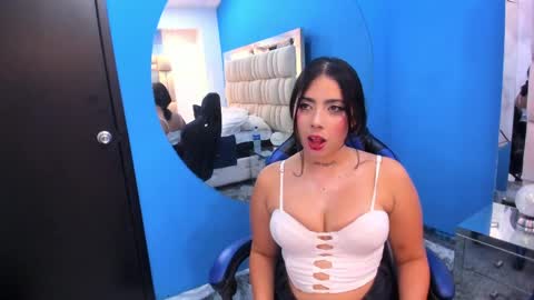 rousse_lily0 online show from 05.21.26