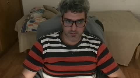 Snapshot of rousshen chatting on 06.02.26 rousshen online show from 06.02.26