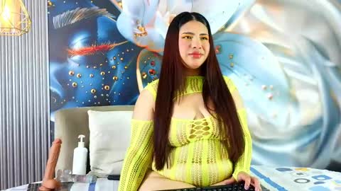 Snapshot of rouxinferno_cr chatting on 04.13.26 rouxinferno_cr online show from 04.13.26