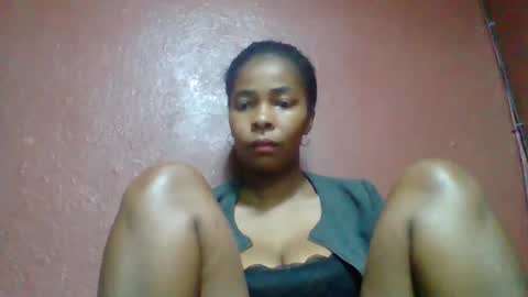 rovaelyah online show from 10.09.25