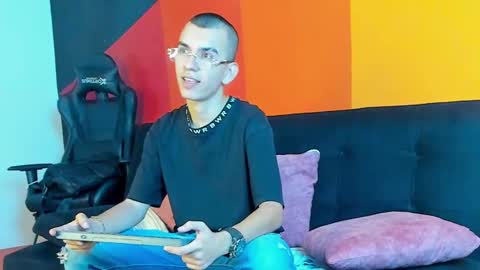 Rowan online show from 09.23.25