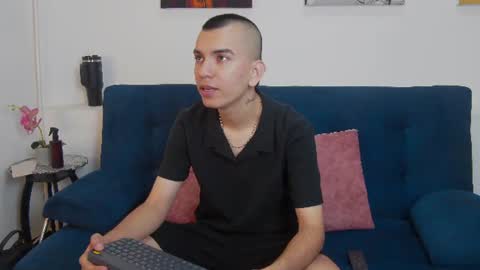 Rowan online show from 06.09.26