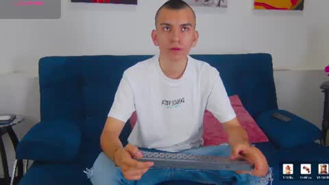 Rowan online show from 06.11.26