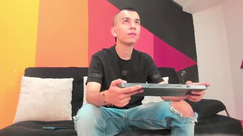 Rowan online show from 07.01.26