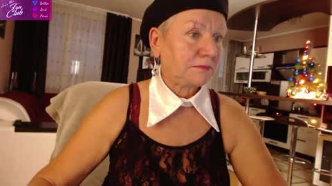 Snapshot of roxana_brooks chatting on 12.30.24 Roxana online show from 12.30.24