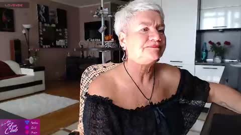 Snapshot of roxana_brooks chatting on 07.10.26 Roxana online show from 07.10.26