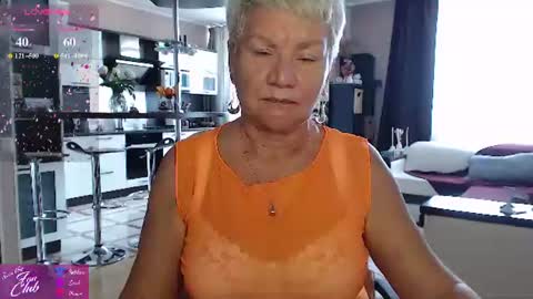 Snapshot of roxana_brooks chatting on 07.25.26 Roxana online show from 07.25.26