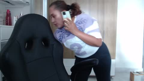 Roxana online show from 01.30.25