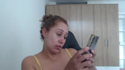 Roxana online show from 09.17.25