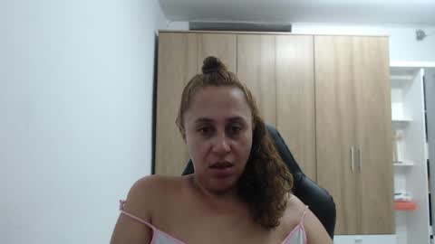 Roxana online show from 04.28.26