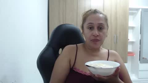 Roxana online show from 06.15.26