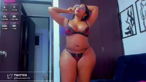 Snapshot of roxanasmiith chatting on 09.13.25 Roxxx Thee Stallion online show from 09.13.25