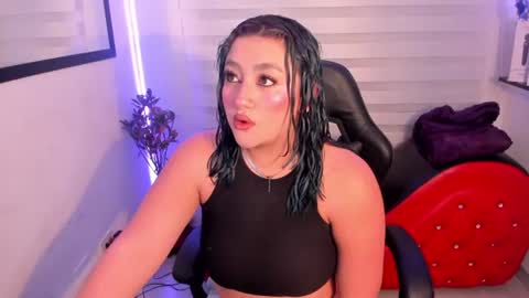 Snapshot of roxanne_morelli chatting on 07.05.26 roxanne online show from 07.05.26