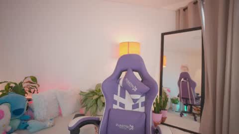  R O X I E  online show from 06.10.26
