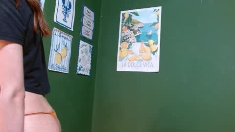 Roxie online show from 11.16.25