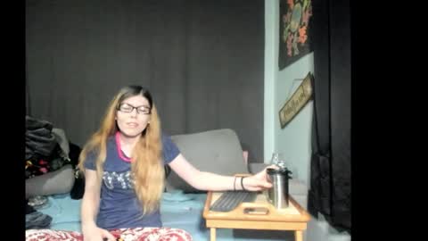 roxihazeleyes online show from 03.08.26