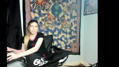 roxihazeleyes online show from 07.17.26