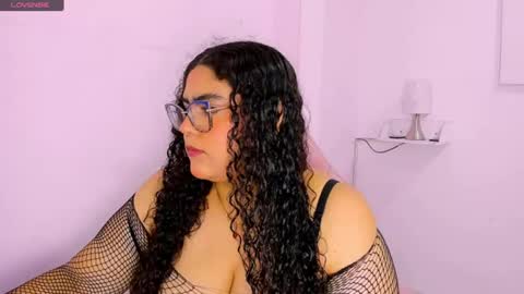 Snapshot of roxxxana_blake chatting on 05.03.26 Roxana online show from 05.03.26