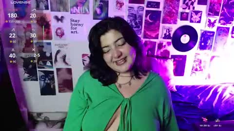 Snapshot of roxy_f_w chatting on 07.25.26 Roxana online show from 07.25.26