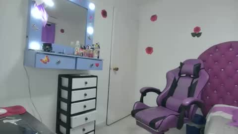 Roxy online show from 02.17.26