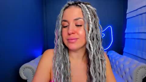 Snapshot of roxy_mars chatting on 02.07.26 Roxy online show from 02.07.26