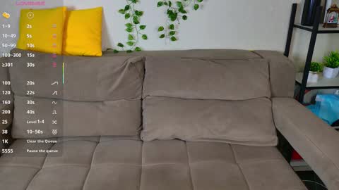 Roxy GMT2 Mon 10 AM - 4 PMTue 10 AM - 4 PM Wed 10 AM - 4 PM Sat 10 AM - 4 PM Sun 10 AM - 4 PM. online show from 11.25.25