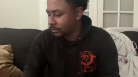 Snapshot of royal_sf chatting on 02.11.25 Royal SF online show from 02.11.25