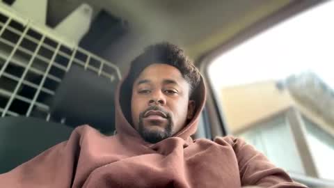 Snapshot of royal_sf chatting on 03.10.25 Royal SF online show from 03.10.25