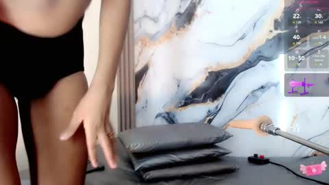 royal_xx online show from 03.26.26