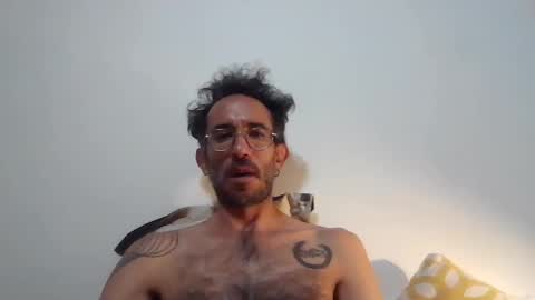 Snapshot of rp117946 chatting on 12.15.24 rp117946 online show from 12.15.24