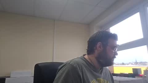 Snapshot of rsrd1000 chatting on 12.08.24 rsrd1000 online show from 12.08.24