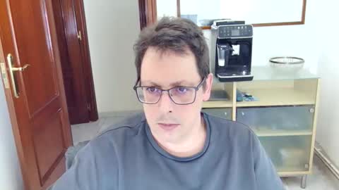 Snapshot of ruben433928 chatting on 06.08.26 Ruben online show from 06.08.26