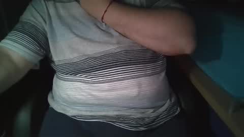 Snapshot of ruben90mr chatting on 09.25.25 ruben90mr online show from 09.25.25