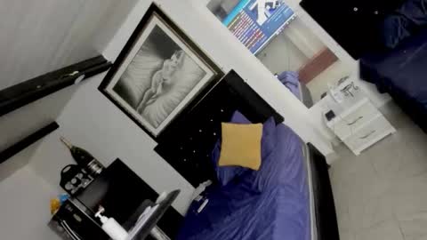 rubi rouss  instagran and X or tw  FAV VIBES11  9 33  101 moan and explode my balls online show from 02.19.26