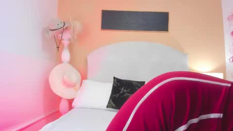 Snapshot of ruby_rogers_ chatting on 02.27.26 ruby_rogers_ online show from 02.27.26