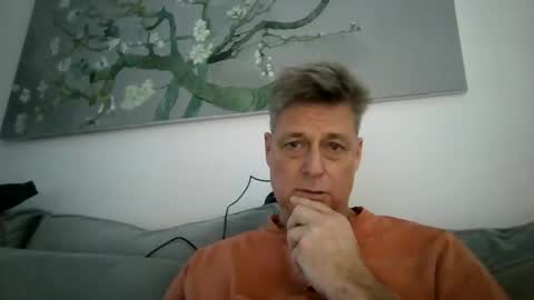 Snapshot of rudeski chatting on 12.28.24 rudeski online show from 12.28.24