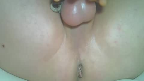 Snapshot of rudisuzzy chatting on 02.27.25 rudisuzzy 1 online show from 02.27.25