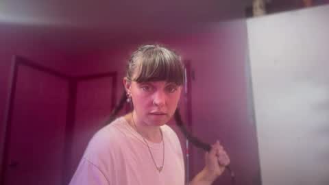 Rue Hallow online show from 10.09.25