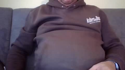 runner_1978 online show from 01.15.25