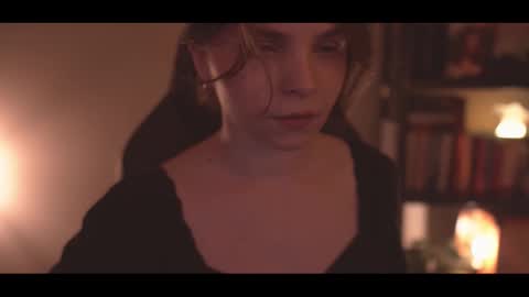 Elena online show from 11.21.25