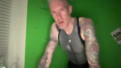 run online show from 04.01.26