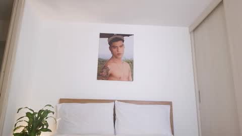  R U S S E L L  online show from 03.03.26