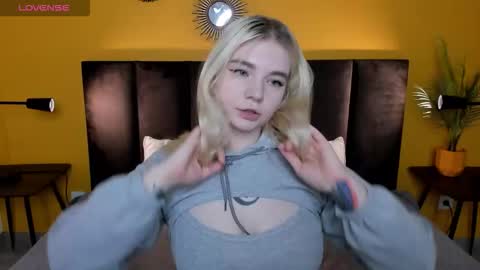 ruthbryant online show from 11.25.25