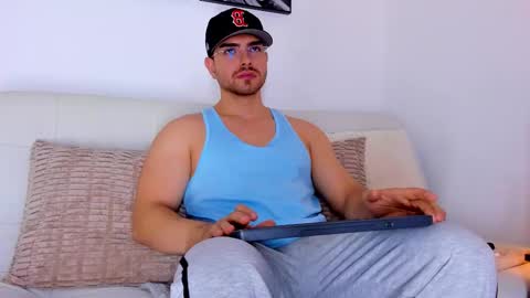 Ryan  online show from 10.02.25